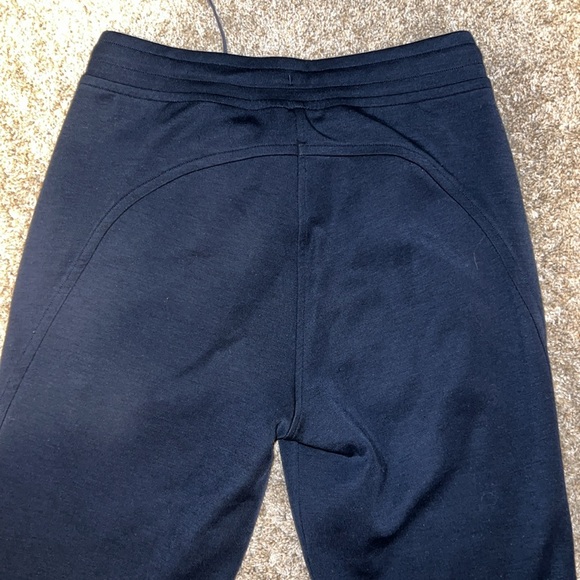 Lululemon City Sleek Sweatpant *28" True Navy Size 6 - Picture 9 of 12